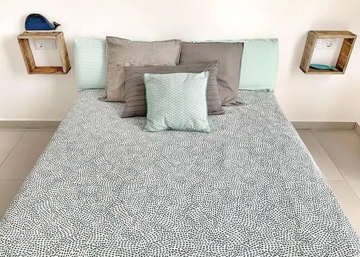 Alma Con Jacuzzi Hotel *