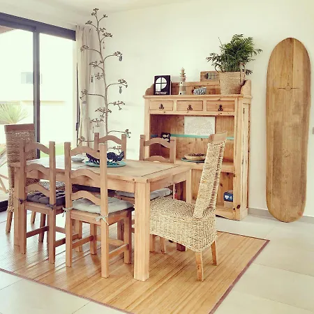 Agua Con Jacuzzi Hotell