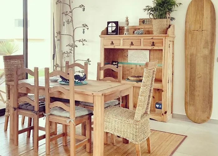 Agua Con Jacuzzi Hotel