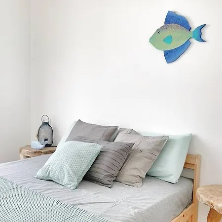 Agua Con Jacuzzi Lajares